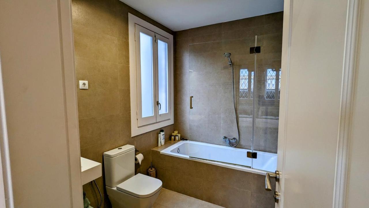 Unique Premium Suite With Sunset Terrace In Born Neighborhood Barcelona Eksteriør billede