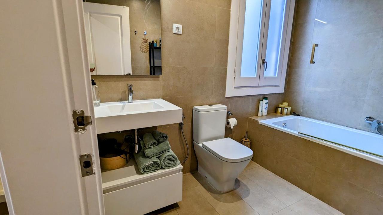 Unique Premium Suite With Sunset Terrace In Born Neighborhood Barcelona Eksteriør billede